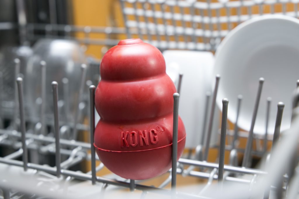 Can you put a kong in the dishwasher?